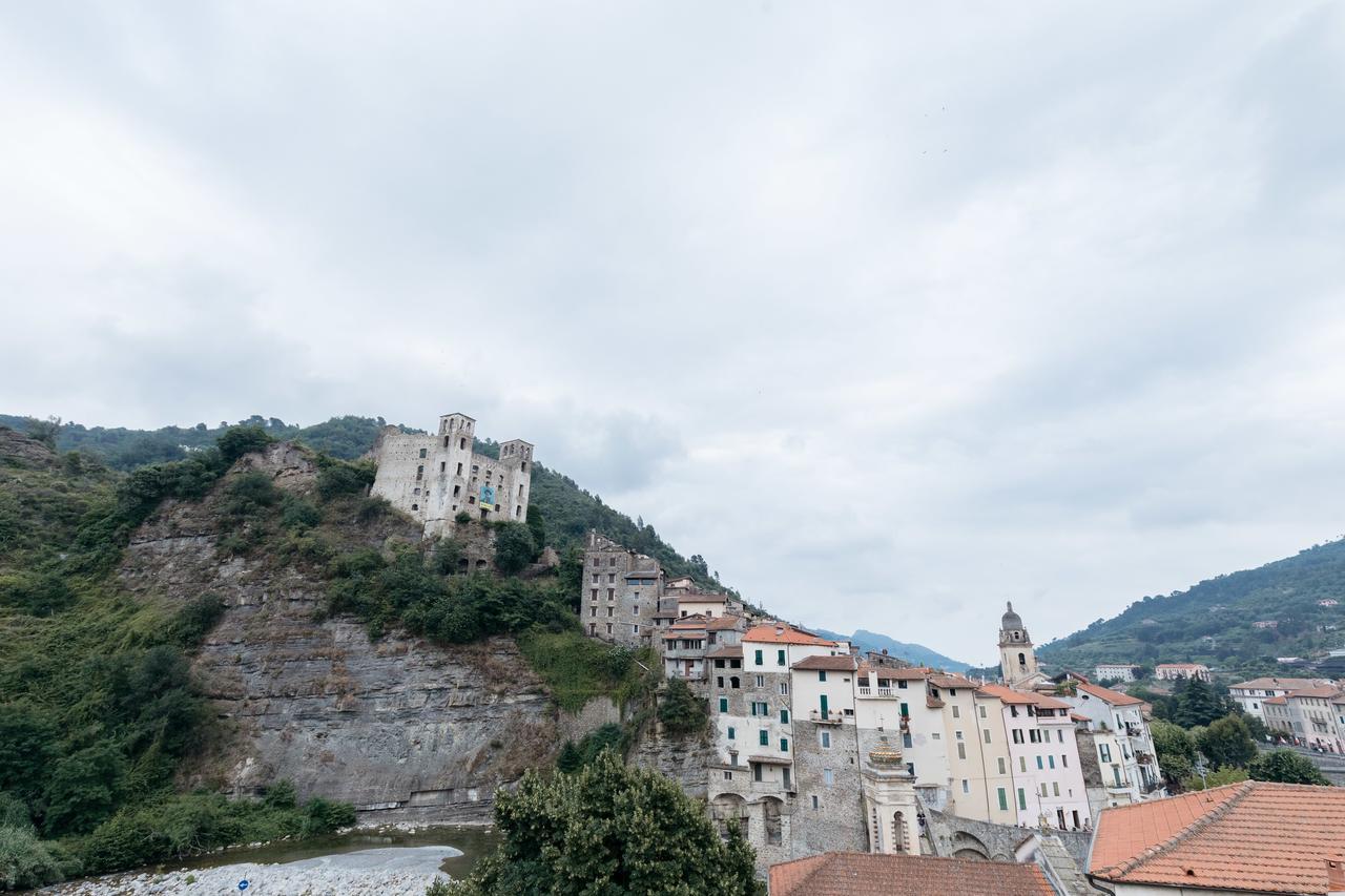 Dussaiga - La Casa Di Rina Villa Dolceacqua Kültér fotó