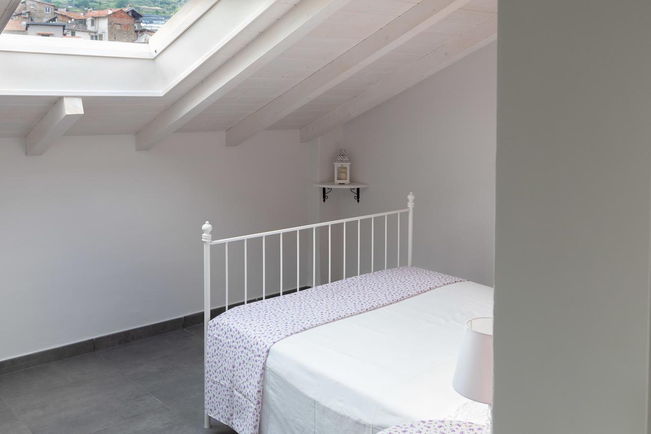 Dussaiga - La Casa Di Rina Villa Dolceacqua Kültér fotó