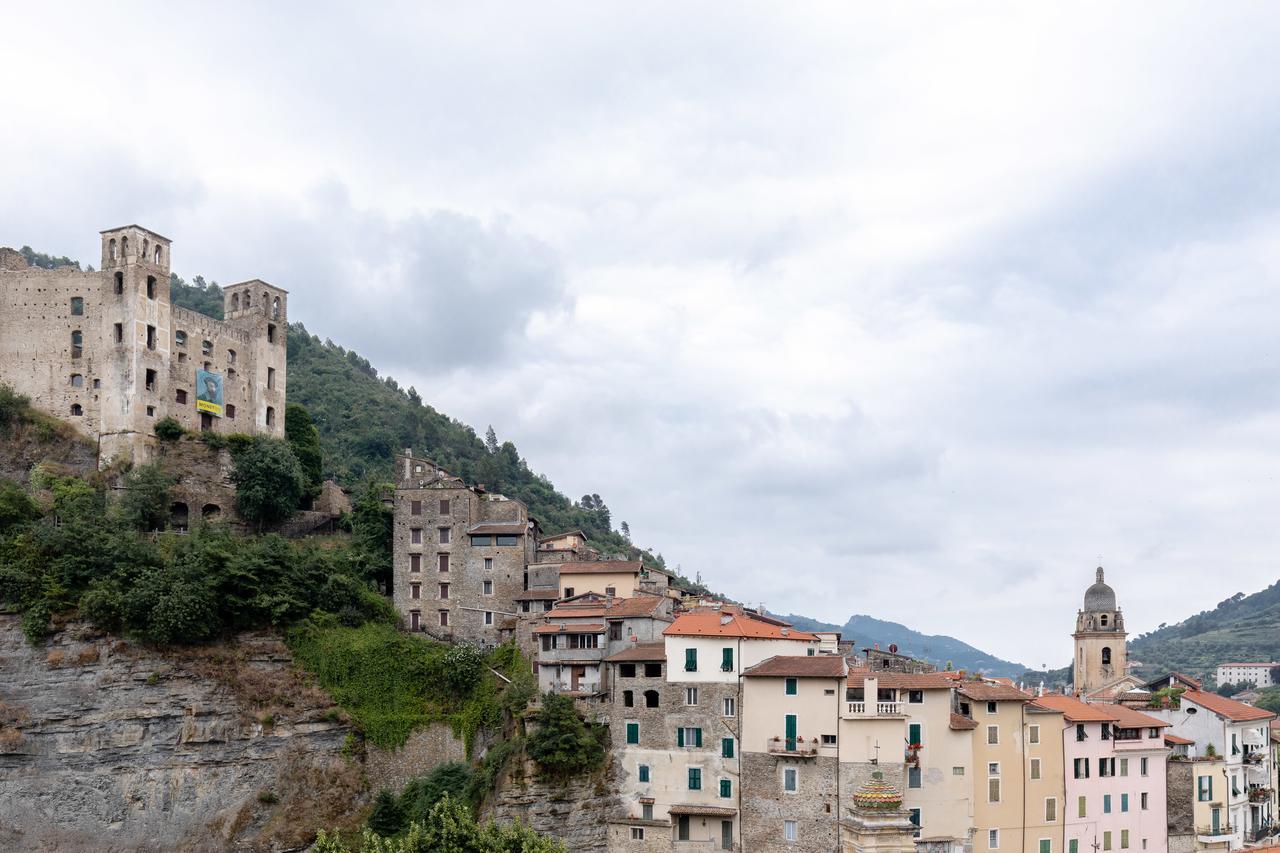 Dussaiga - La Casa Di Rina Villa Dolceacqua Kültér fotó